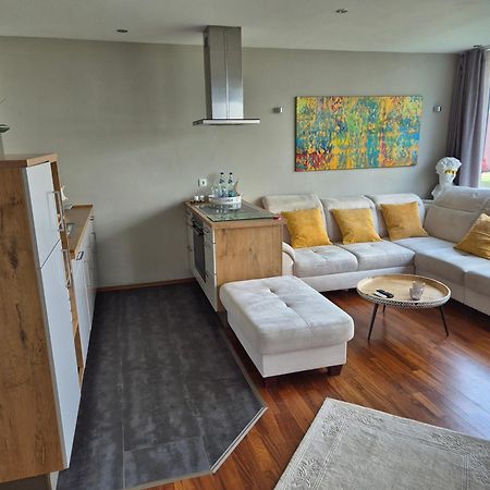 "Myharbourfront", Luxurioeses Wohnen An Der Hafenmole Apartamento Rostock Exterior foto
