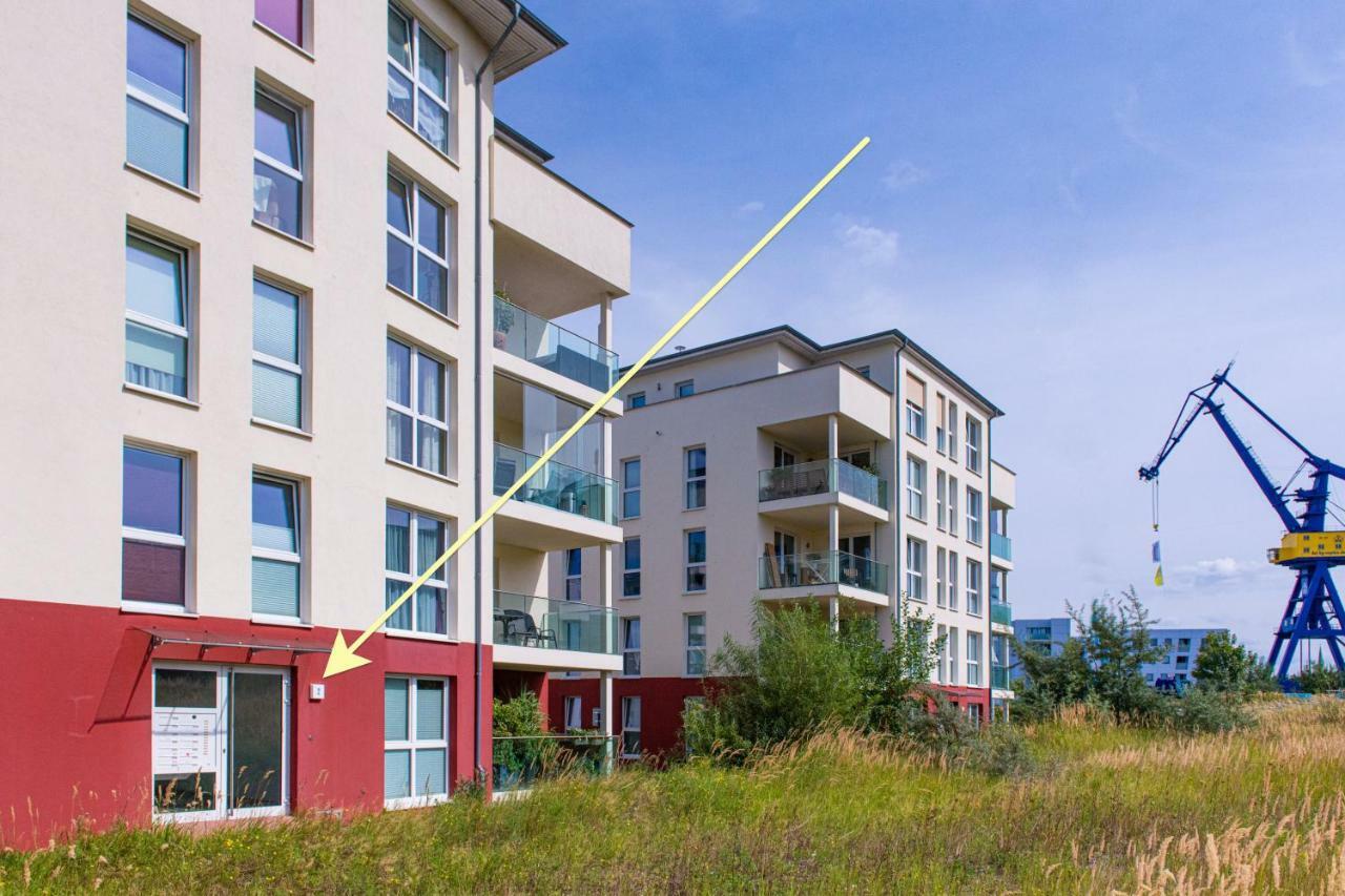 "Myharbourfront", Luxurioeses Wohnen An Der Hafenmole Apartamento Rostock Exterior foto